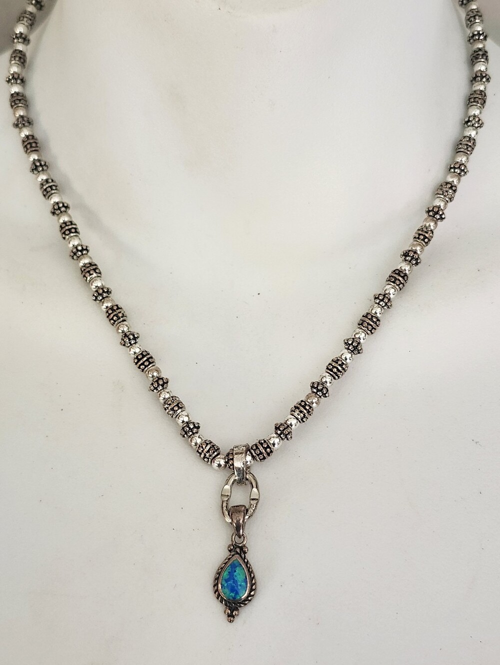 Sterling Silver Blue & Green Teardrop Pendant Beaded Necklace - 16 Inches